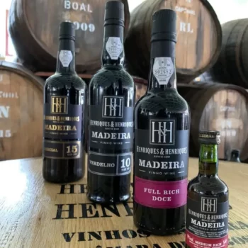 Henrique & Henriques - vinhos - Diferentes-tamanhos